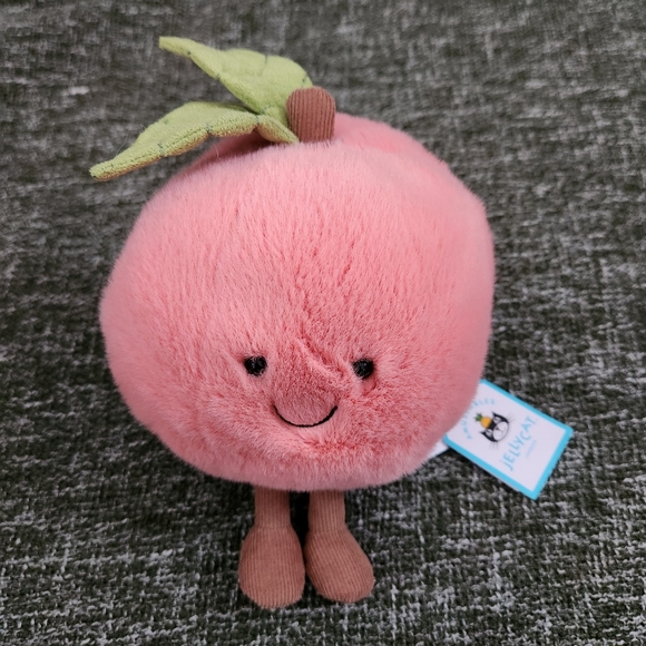NWT Jellycat Amuseables Peach Plush Toy - Picture 2 of 9